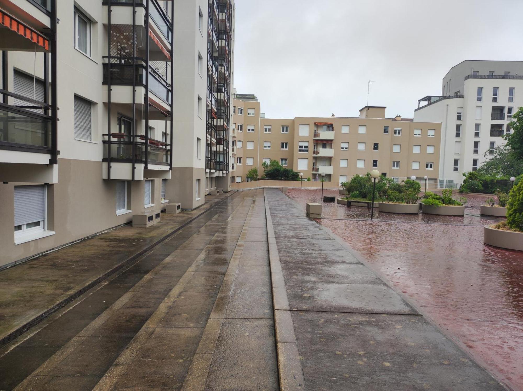 Cosy, *fibre *smart Tv * Villeurbanne